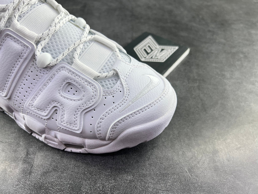 Nike Air More Uptempo "Tripple White"