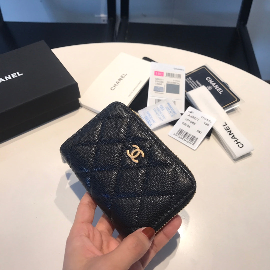 CHANEL ZIPPED COIN BASIC PURSE 11 BLACK CALFSKIN WITH GOLD ICON