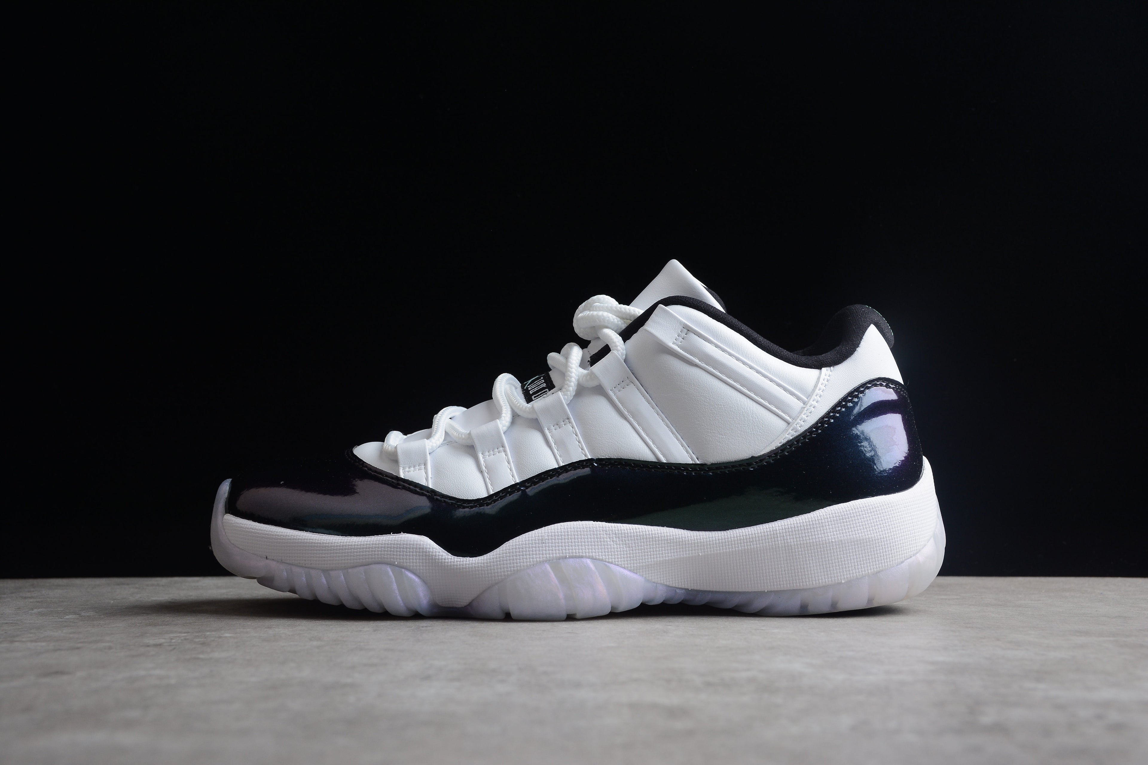 AJ 11 Low "Easter"