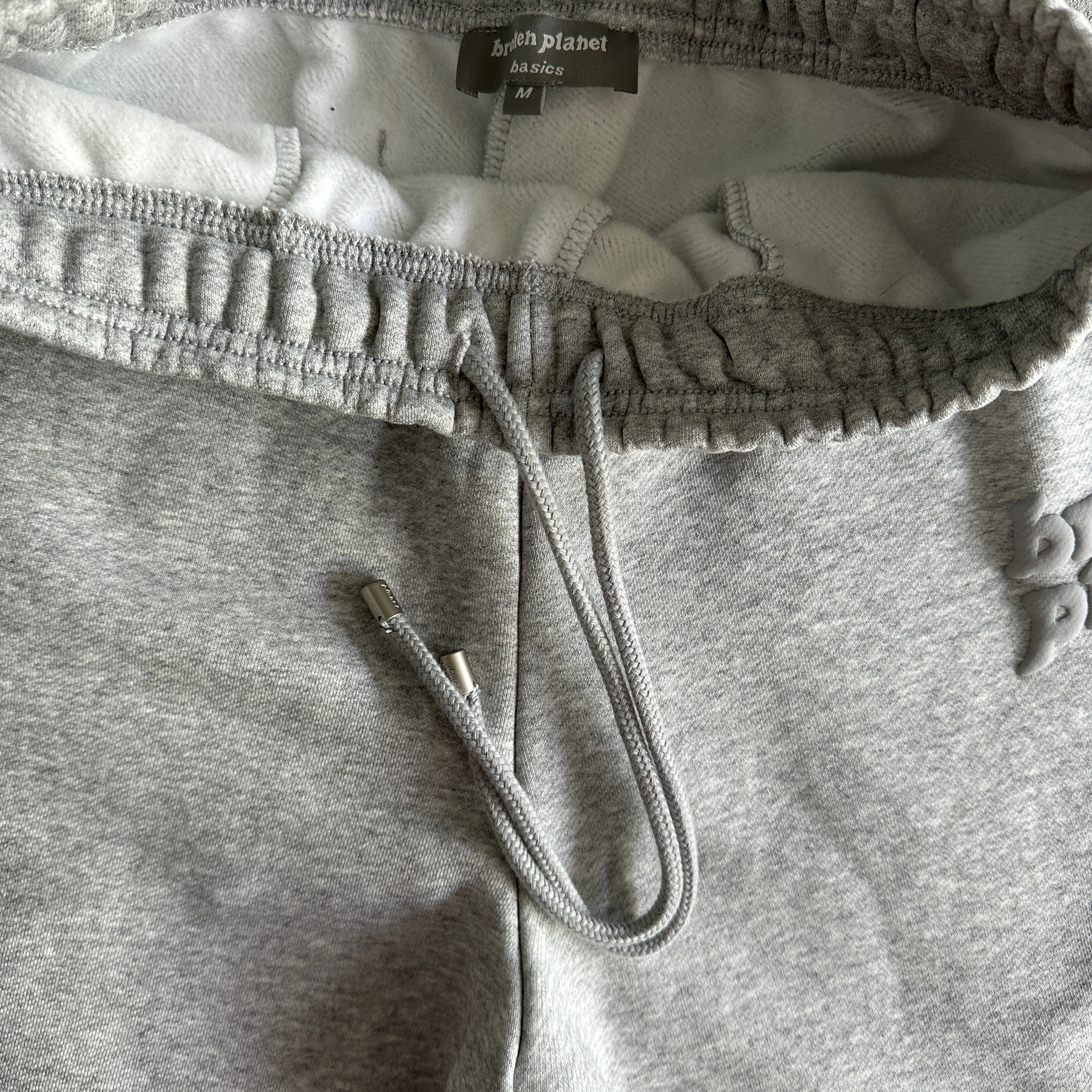 Broken P Cotton Short