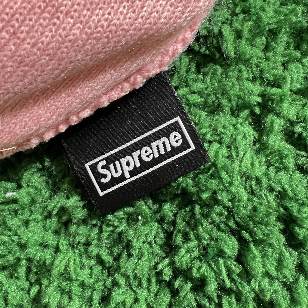 SUP X NEW ERA BEANIE