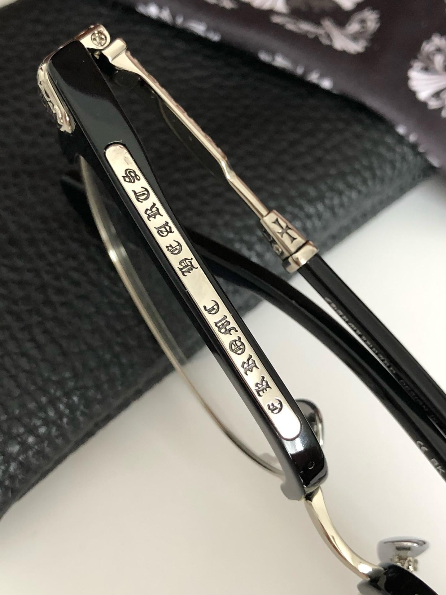Crome Hearts Glasses