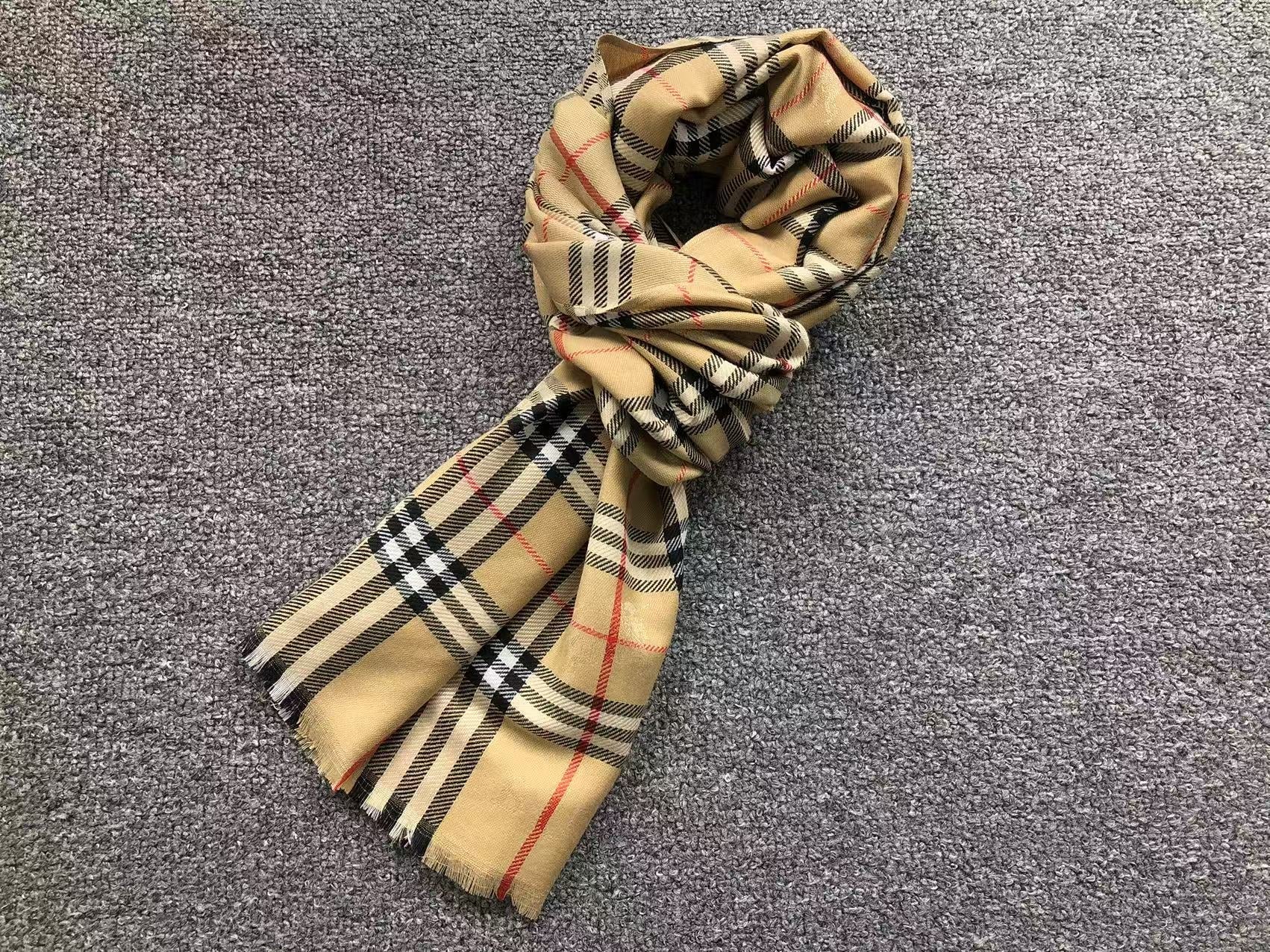 BB Scarf