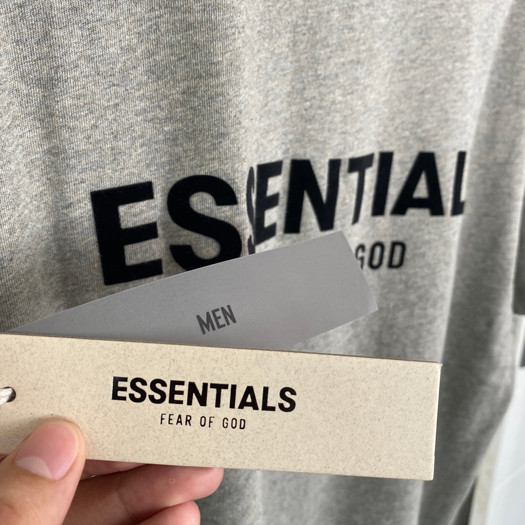 FOG Essentials Tshirt 22s
