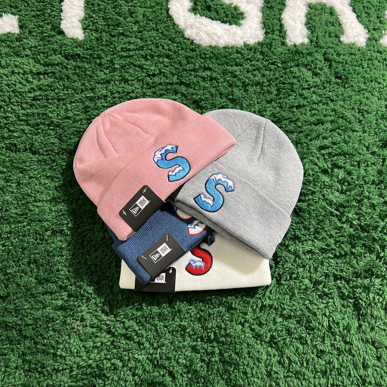 SUP X NEW ERA BEANIE