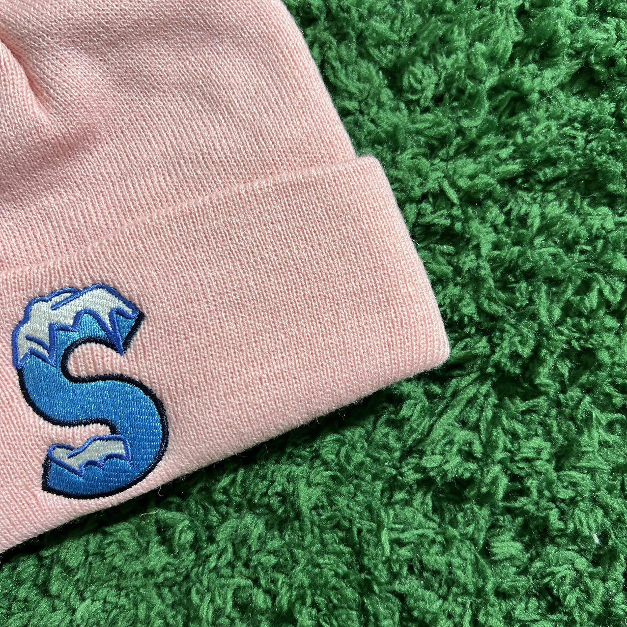 SUP X NEW ERA BEANIE