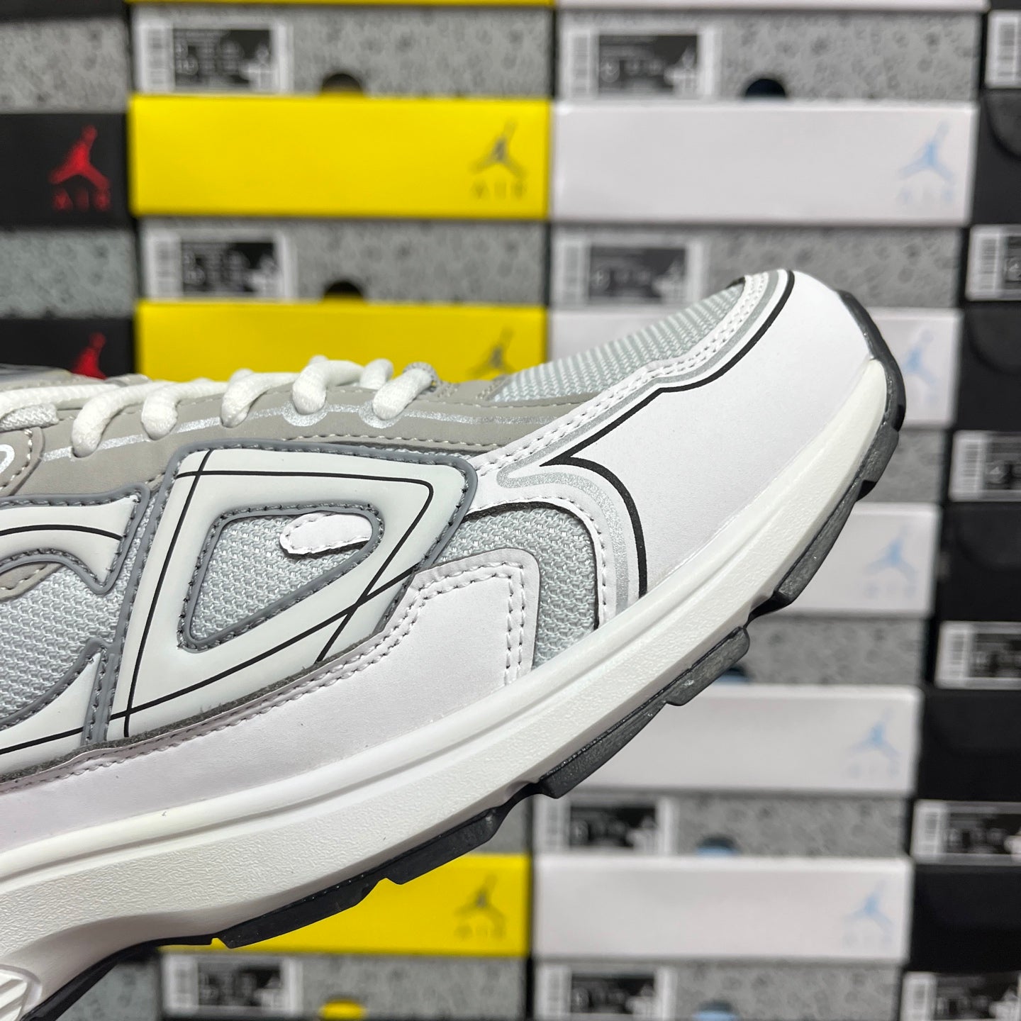 Dior B30