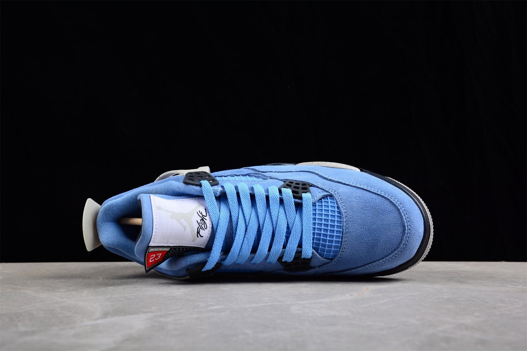 AJ 4 RETRO " UNIVERSITY BLUE"