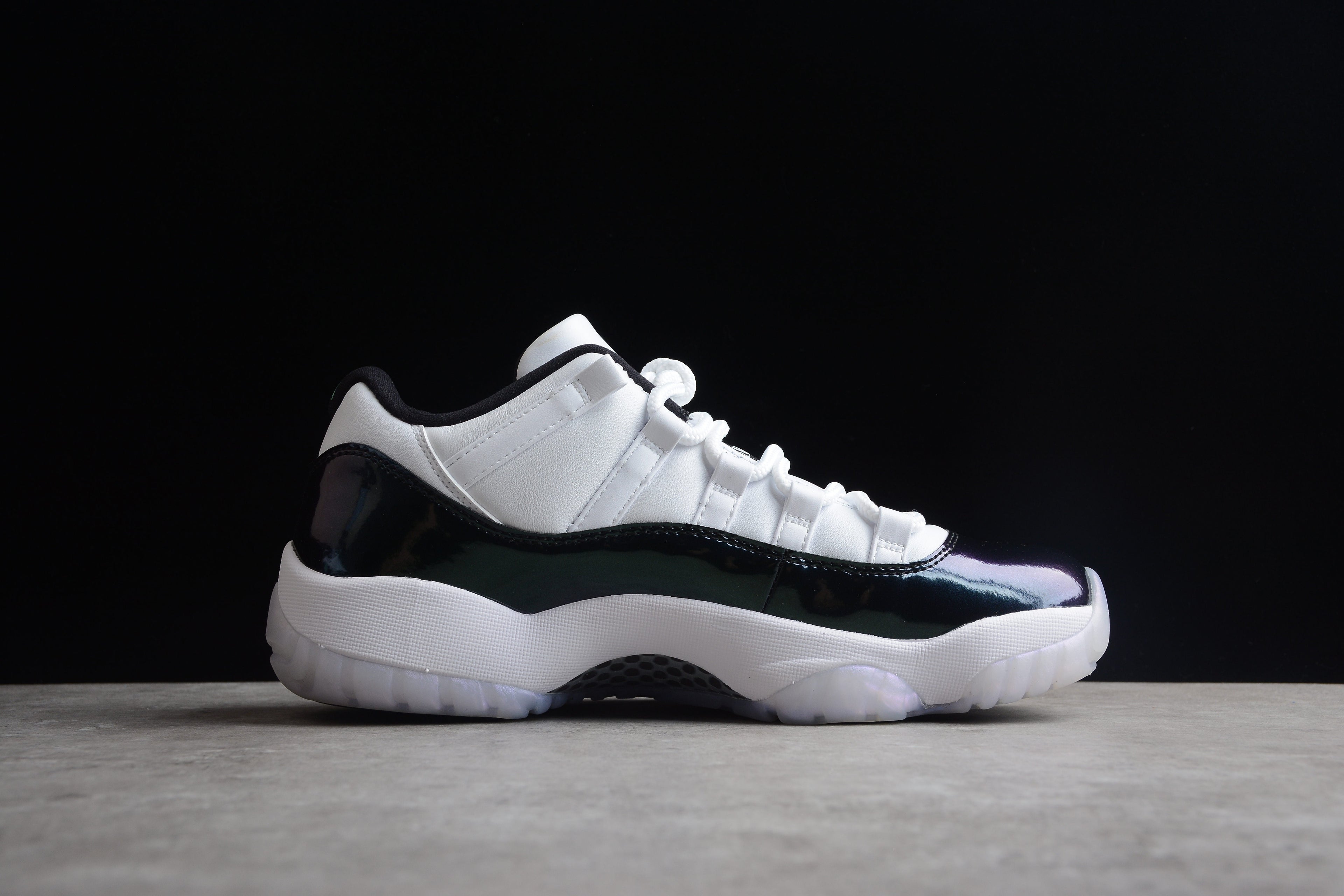 AJ 11 Low "Easter"