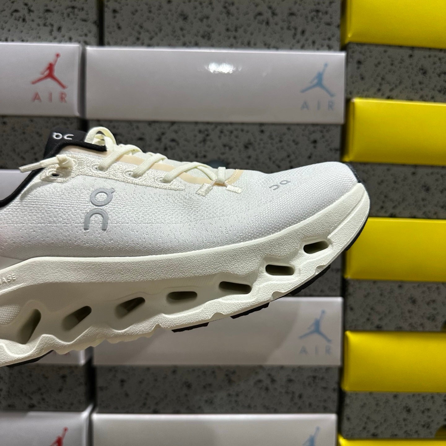 O/N Cloud