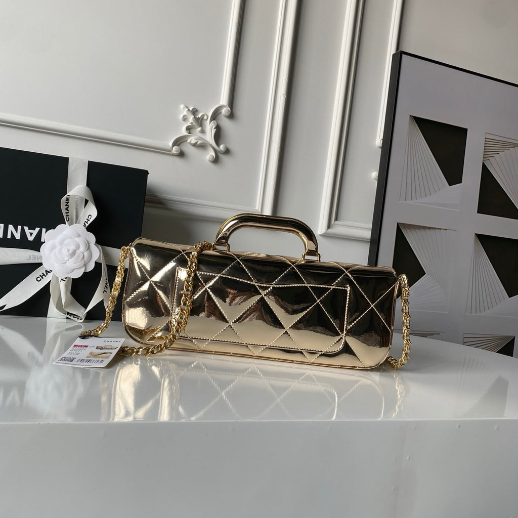 CHANEL 25S FLAP BAG 29 IN METALLIC GOLD CALFSKIN