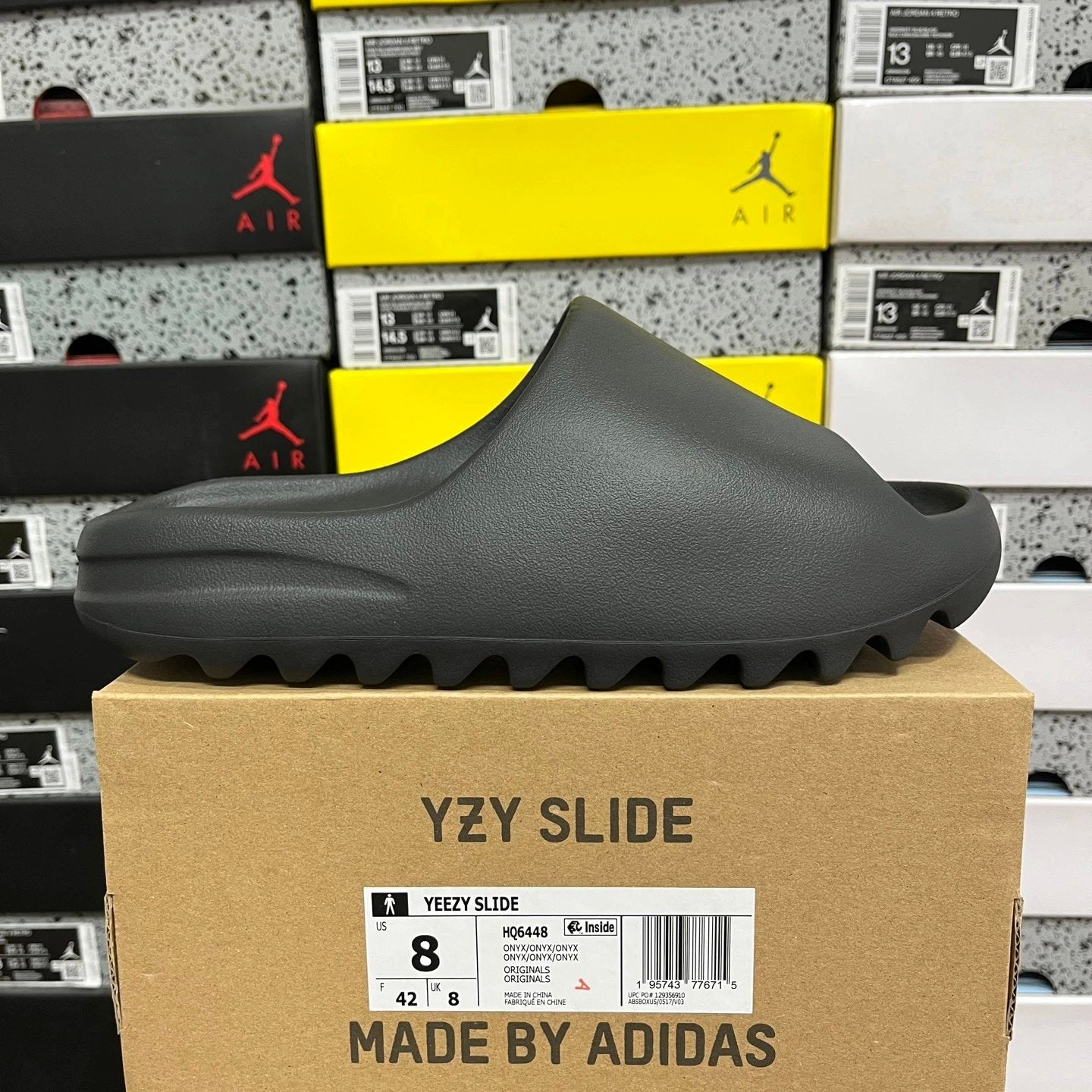 Yeezy Slide +10