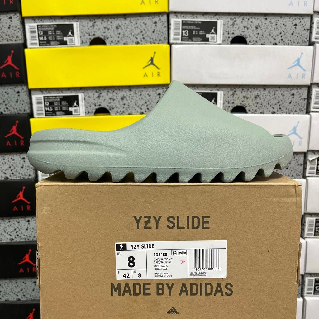 Yeezy Slide +10