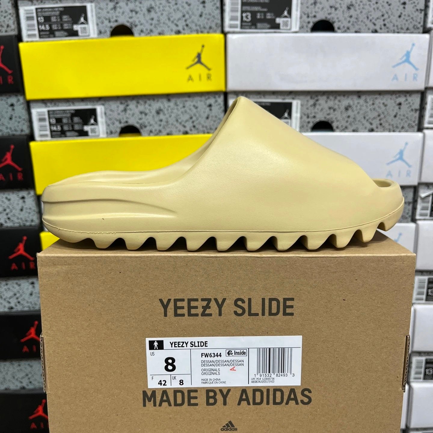 Yeezy Slide +10